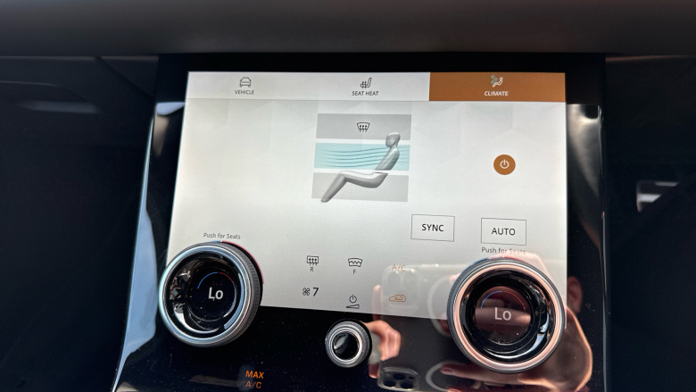 Land Rover Range Rover Evoque 1.5 P300e R-Dynamic HSE 5dr Auto Hatchback